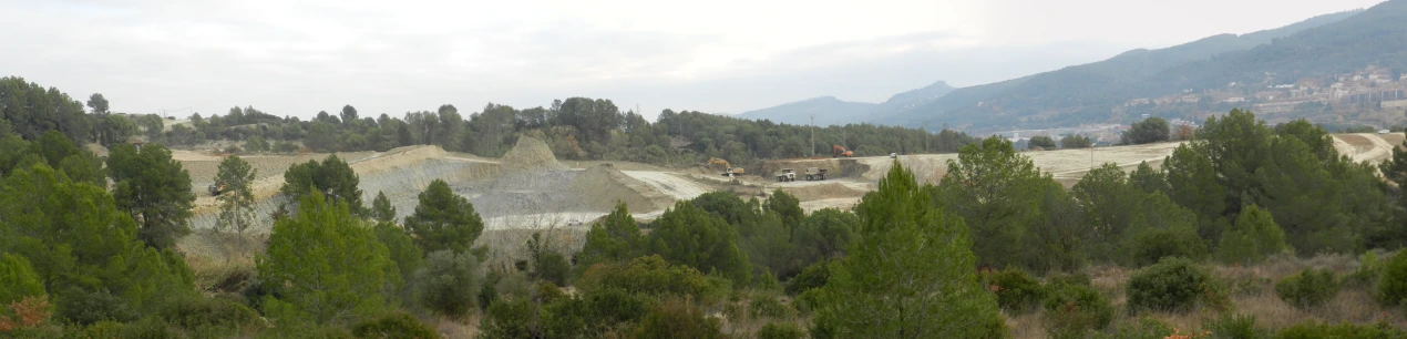 Obres a Can Juncoses (Gelida)